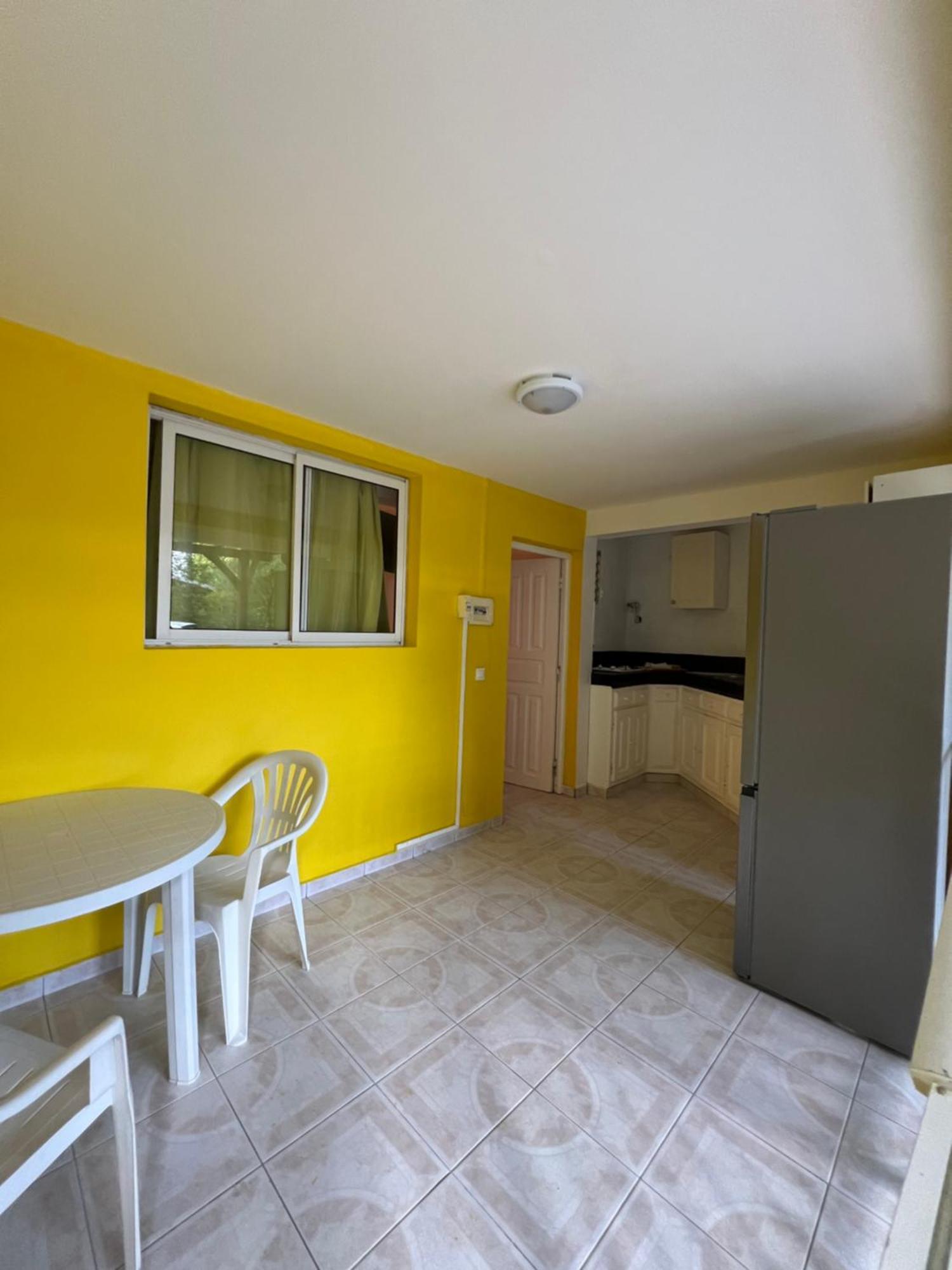 Location Tropical Apartment Sainte-Anne  Luaran gambar